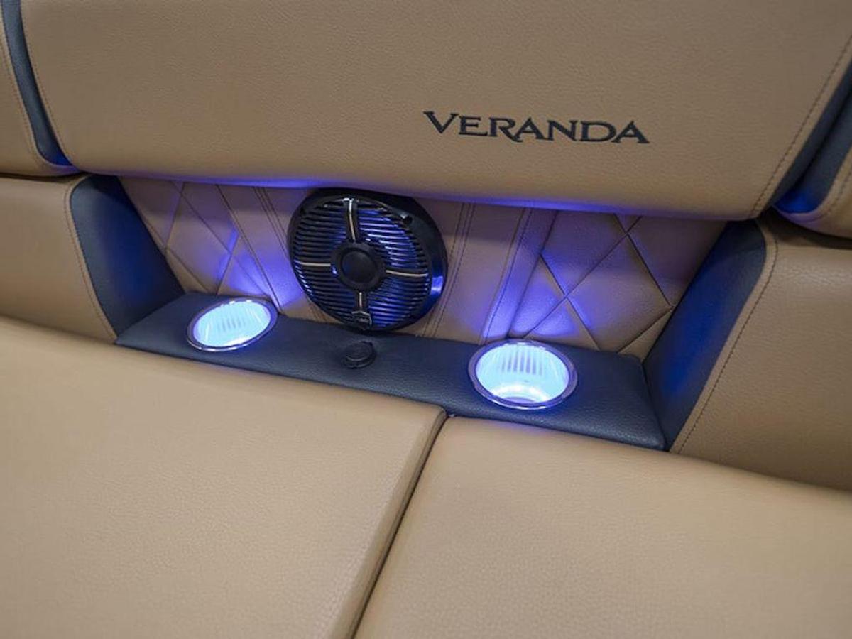 2025 Veranda VX27DCRC Luxury Tri-Toon