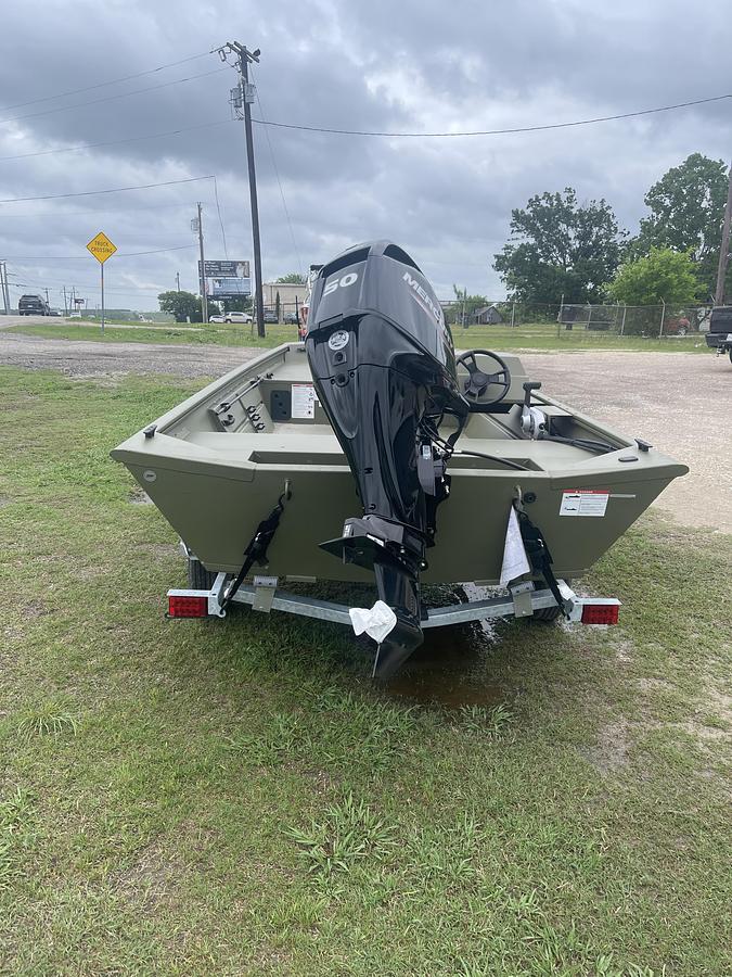 Used 2026 Lowe RX1760SC