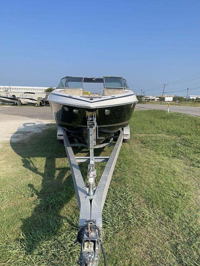 Used 2010 Regal 2500