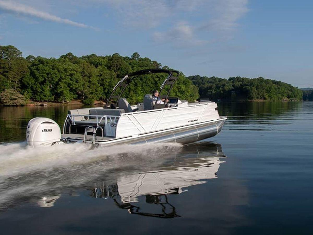 2025 Veranda VX25VL Luxury Tri-Toon