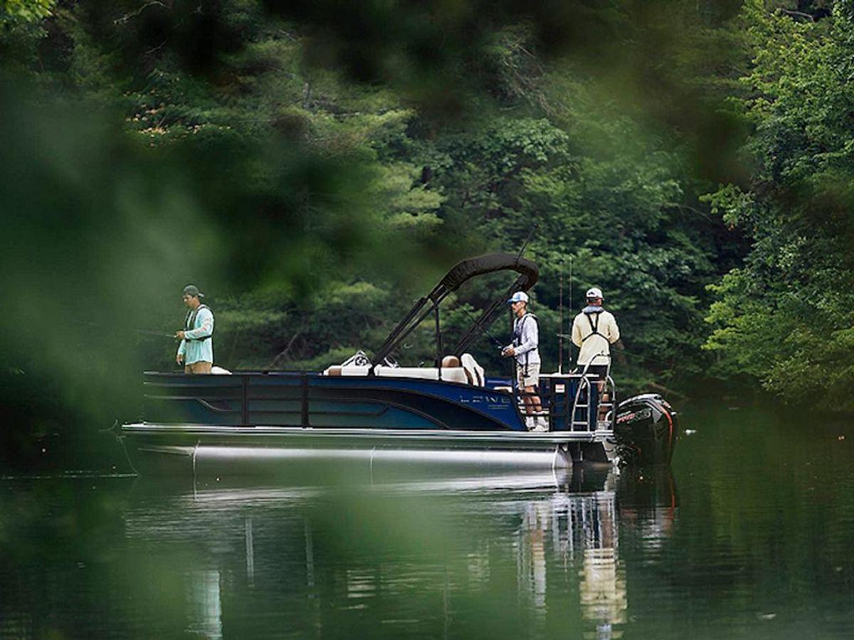 2026 Lowe Boats SF234 TL