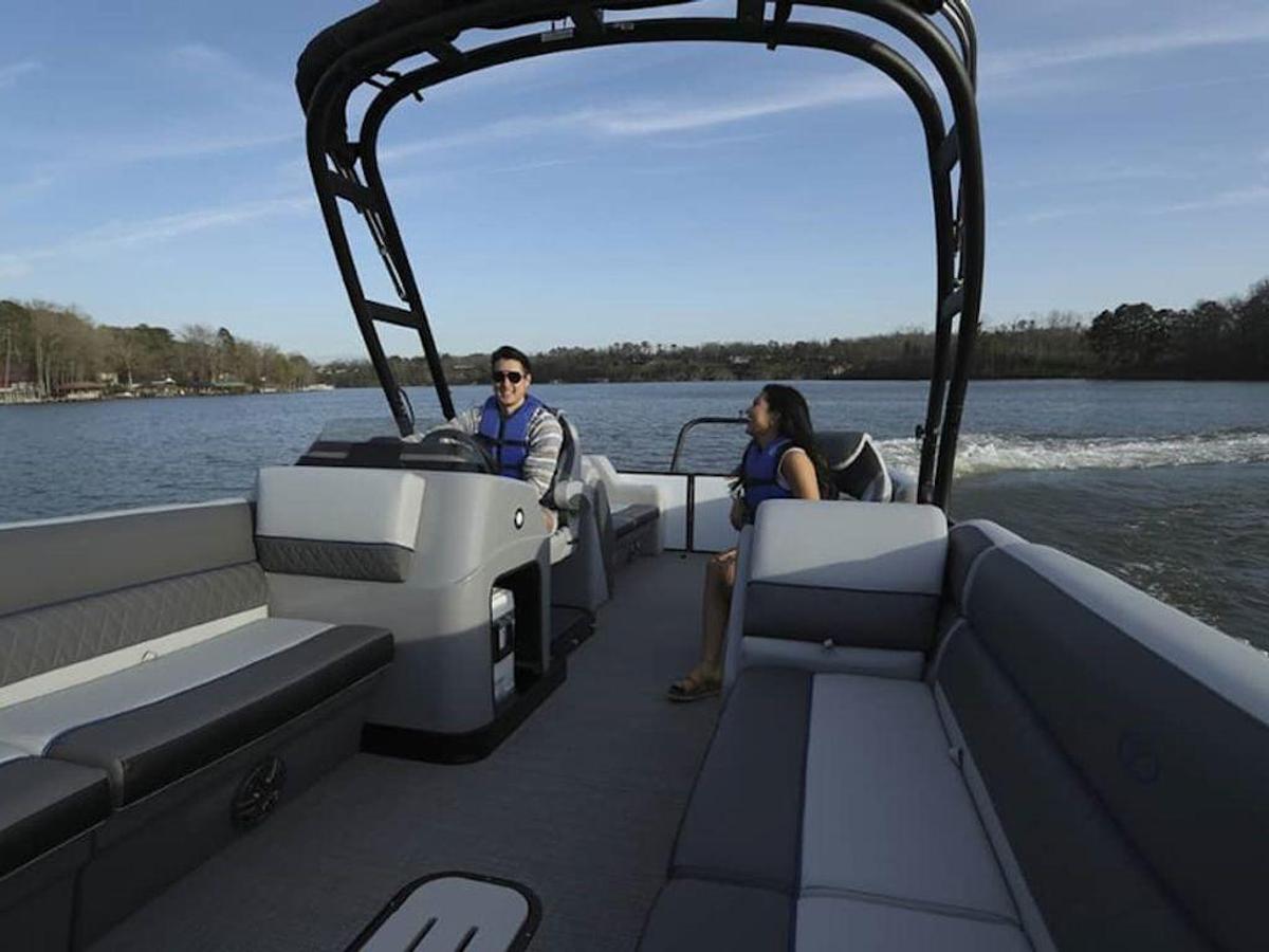 2025 Veranda VS25RC Tri-Toon