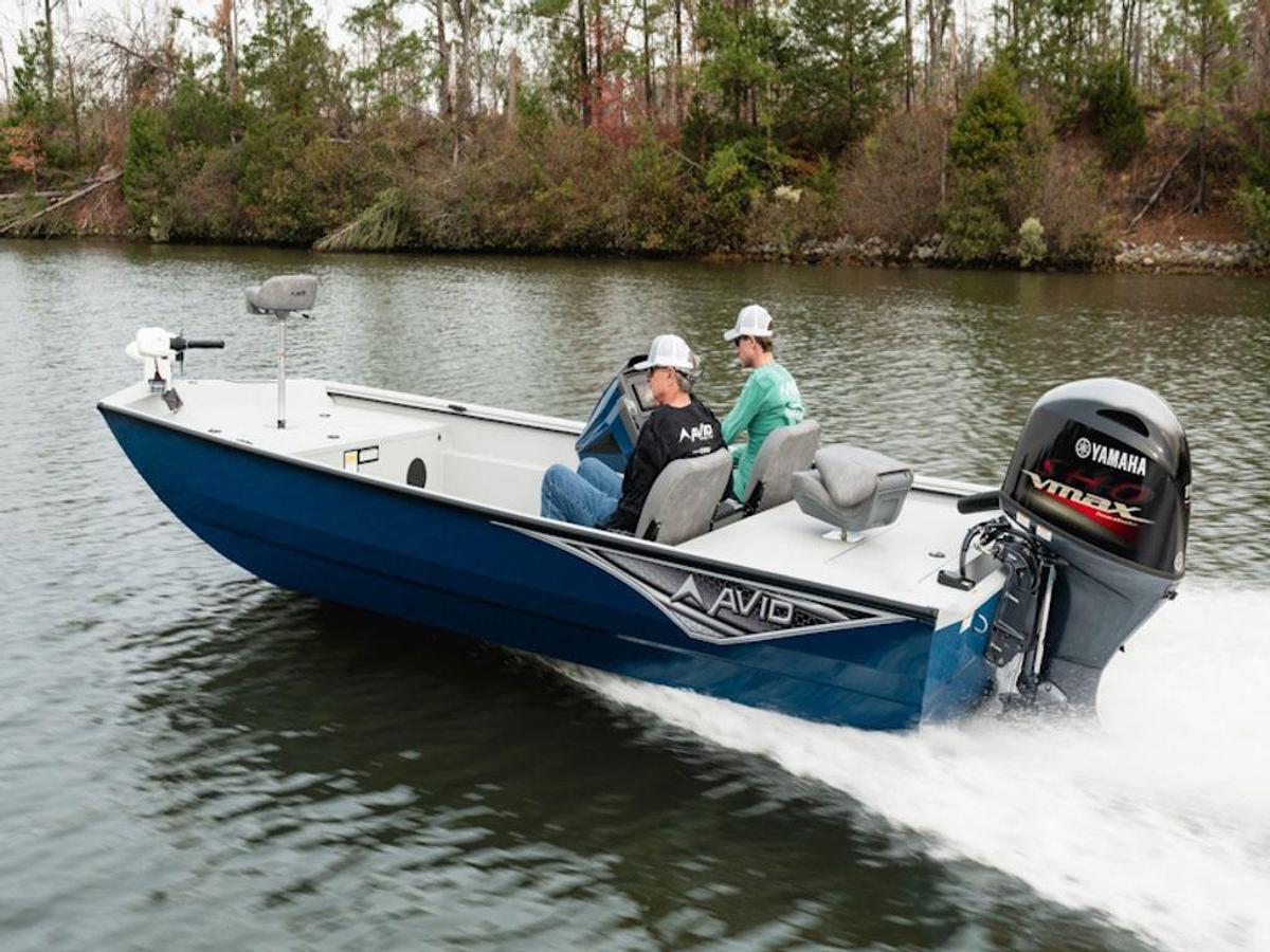 2025 Avid Boats 20 Rogue SC Base