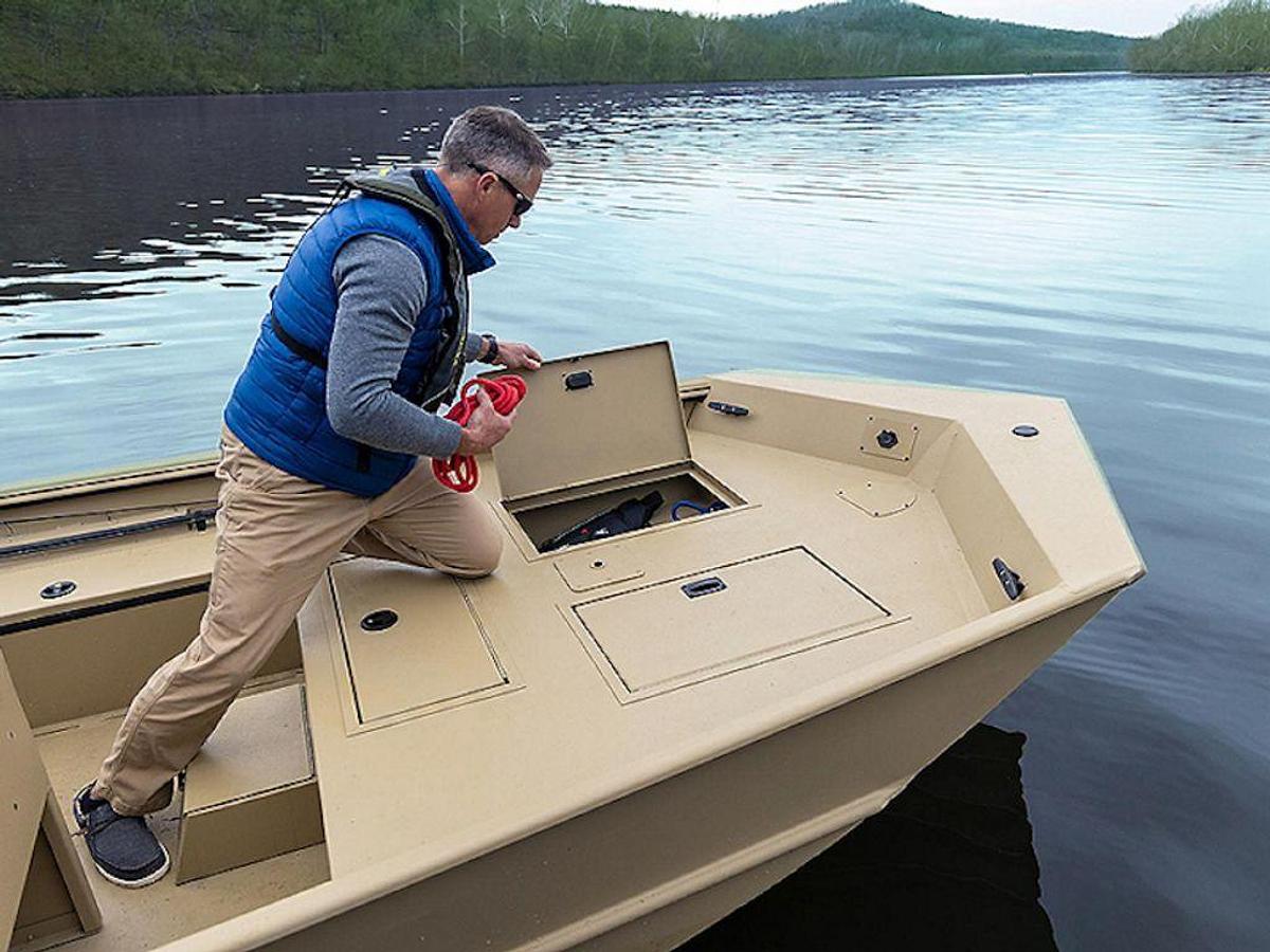 2026 Lowe Boats RX1660 SC Base