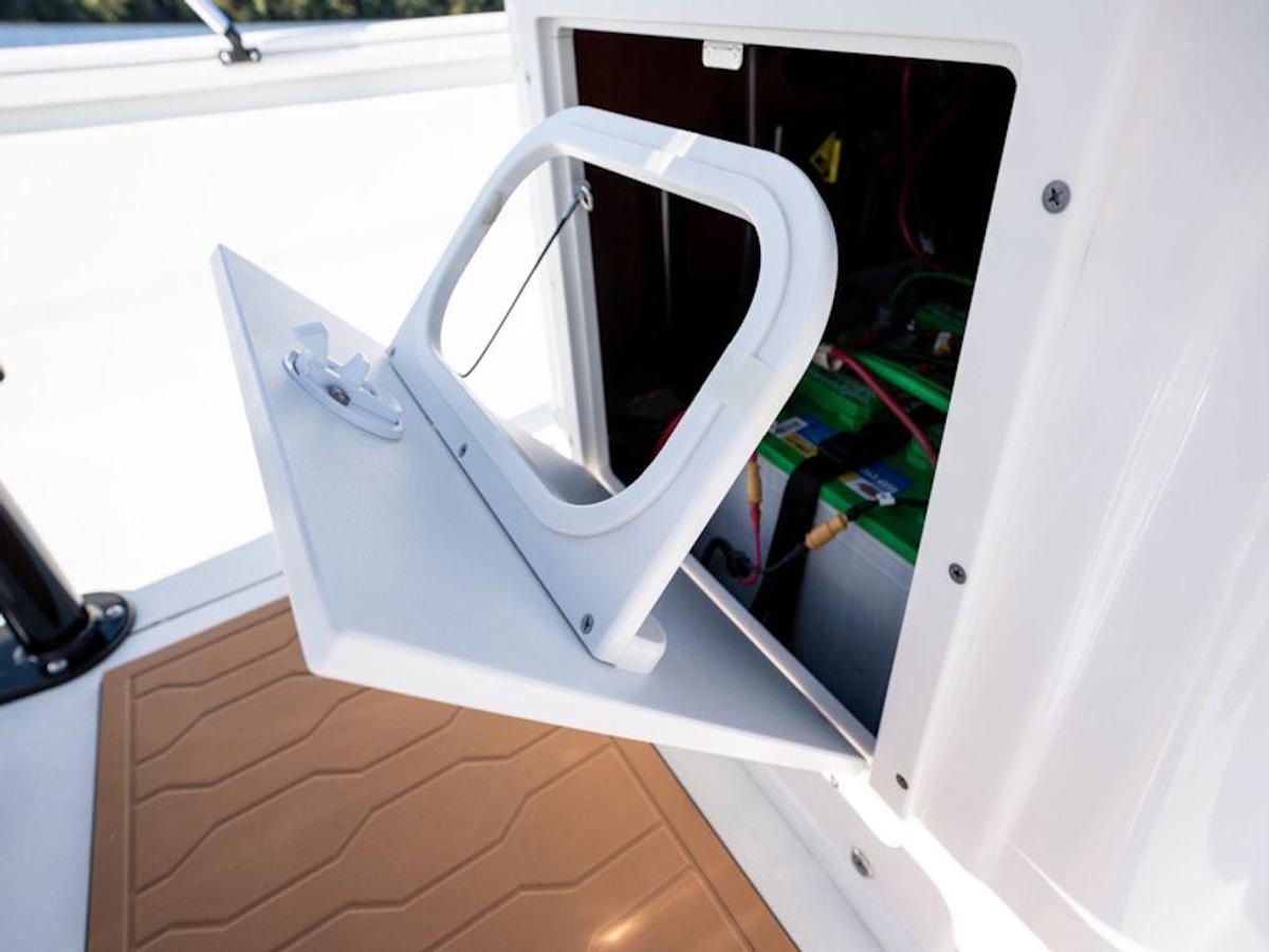 2025 Avid Boats 23 Fusion Base