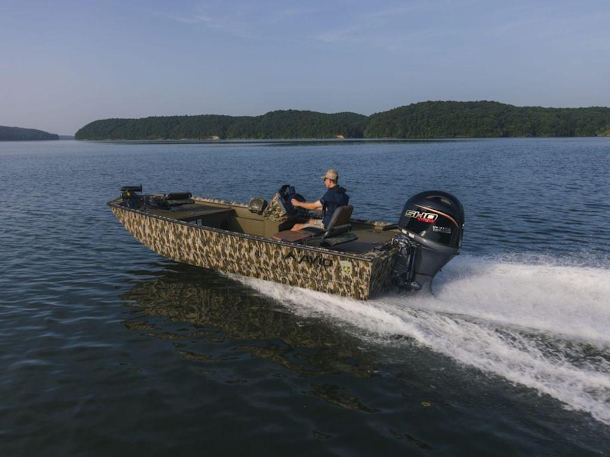 2025 Avid Boats 18 Rogue SC Base