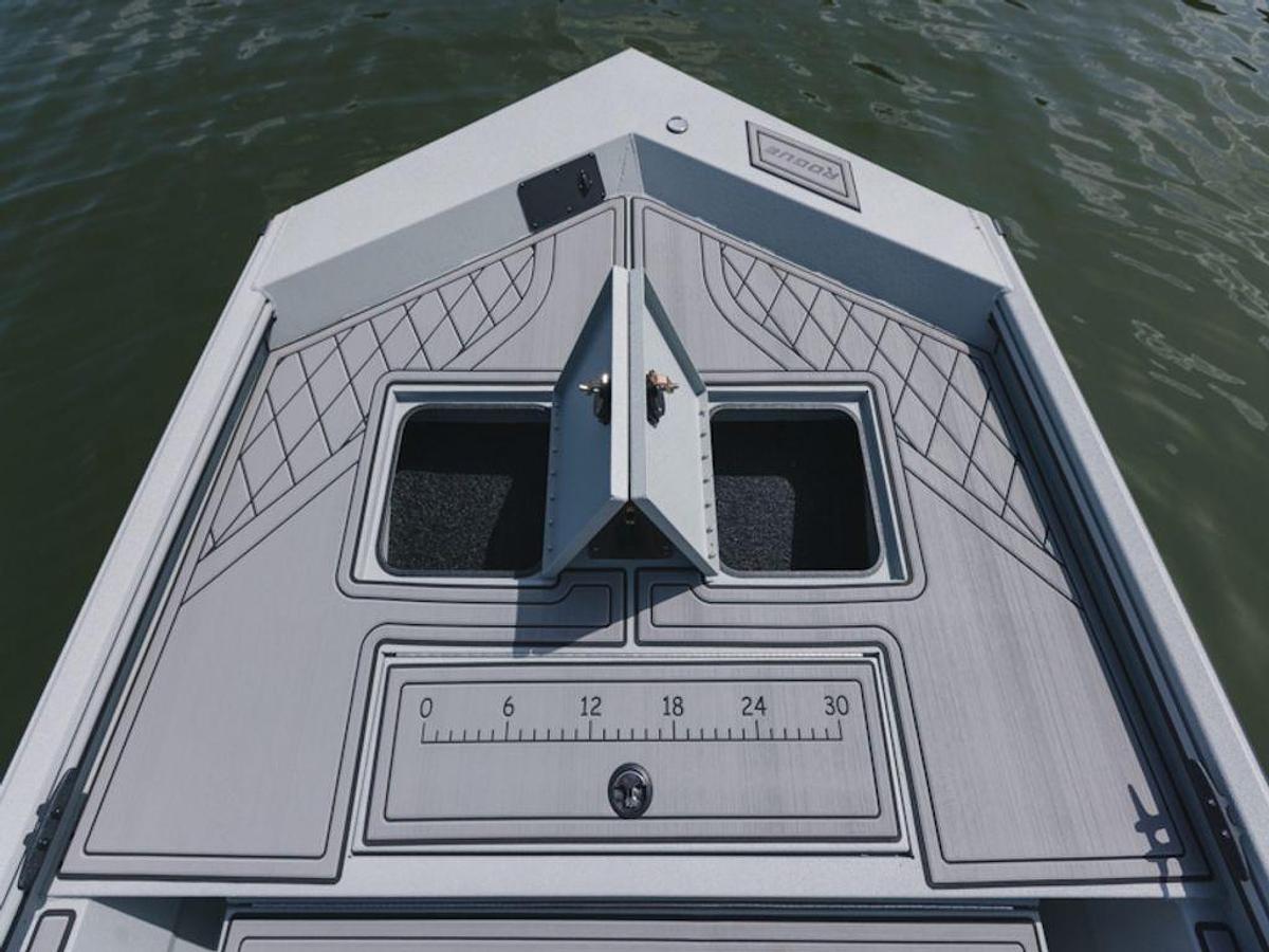 2025 Avid Boats 20 Rogue CC Base