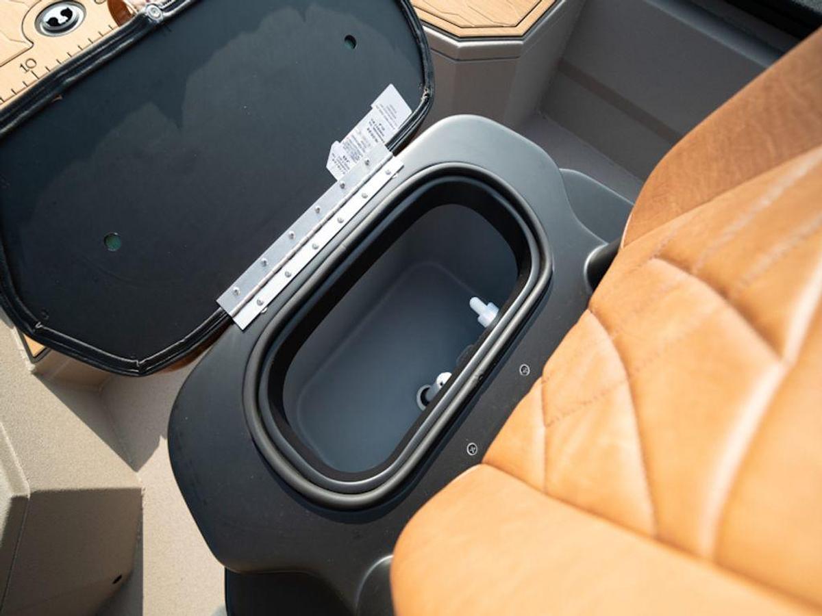 2025 Avid Boats 21 FSX Base