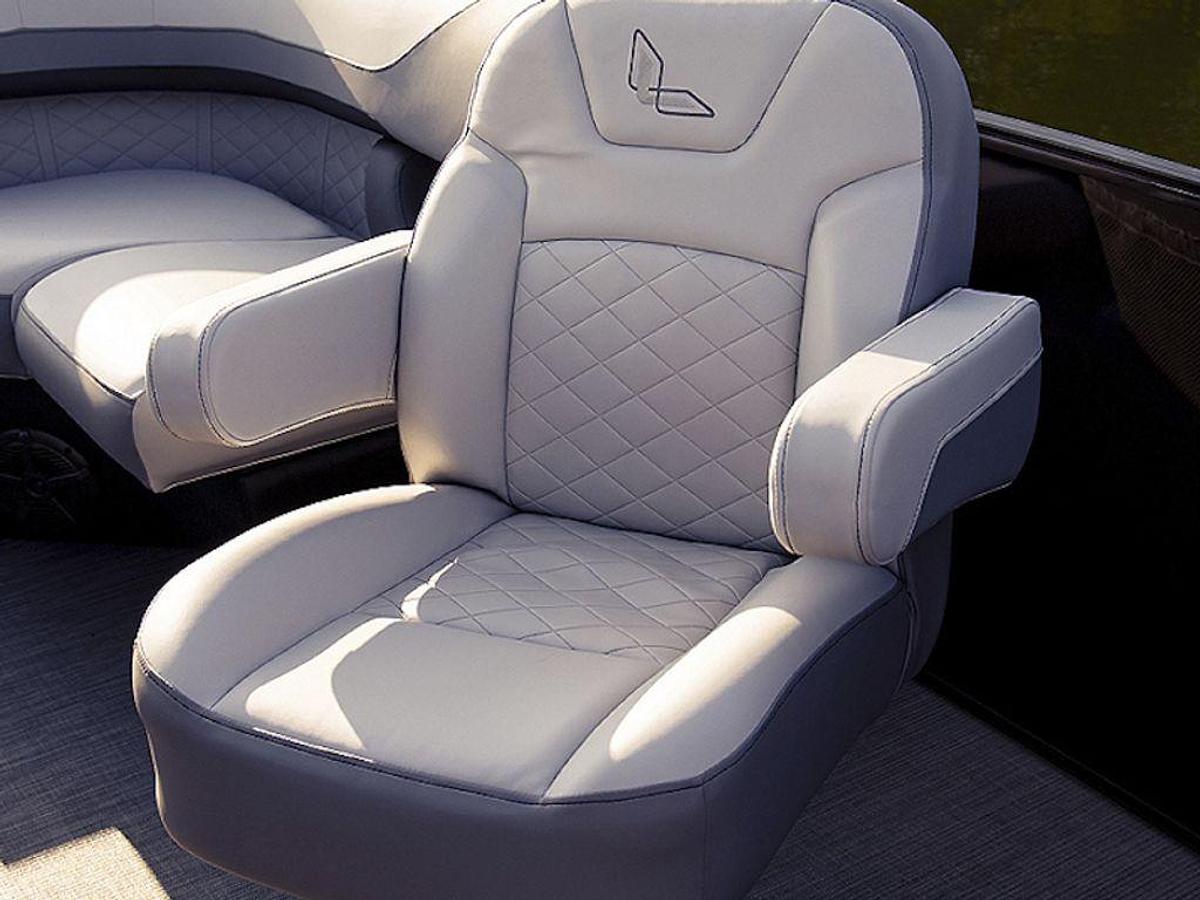 2026 Lowe Boats SS 230 WT TL