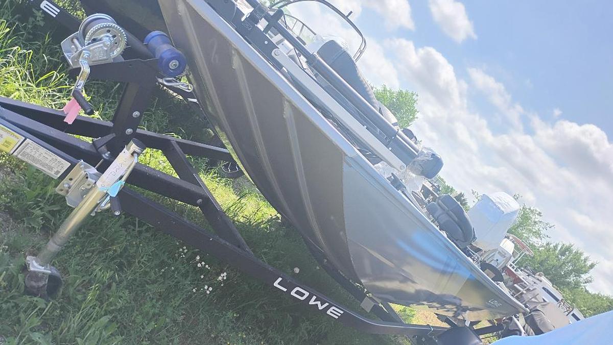 2026 Lowe Boats Skorpion 16