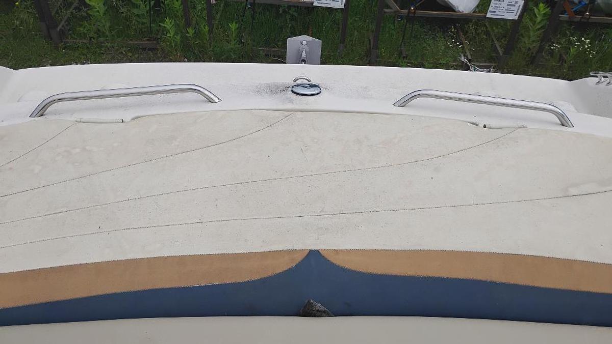 Used 2000 LARSON 226LXI SPTU