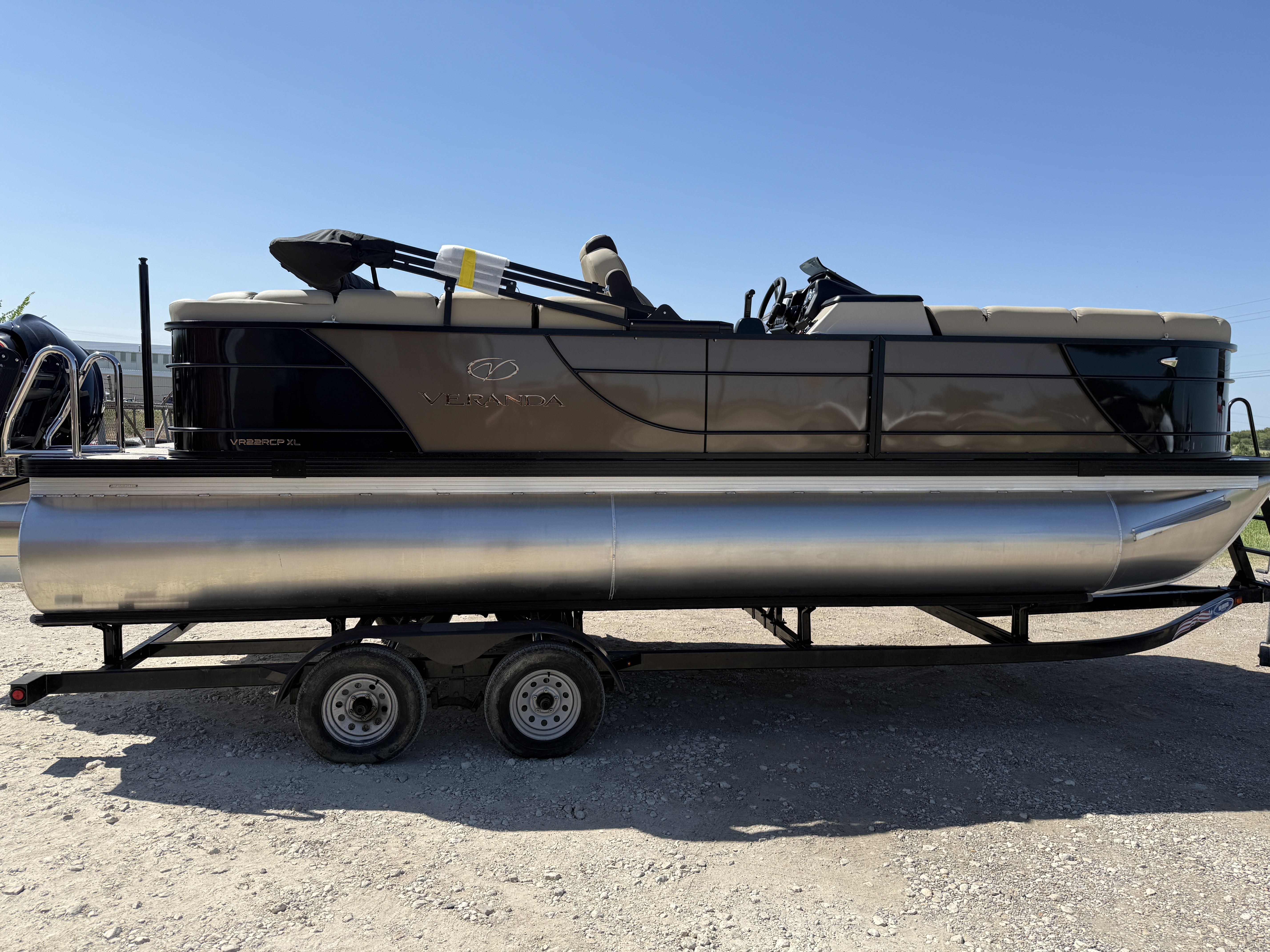 2027 VERANDA VR22RCP
