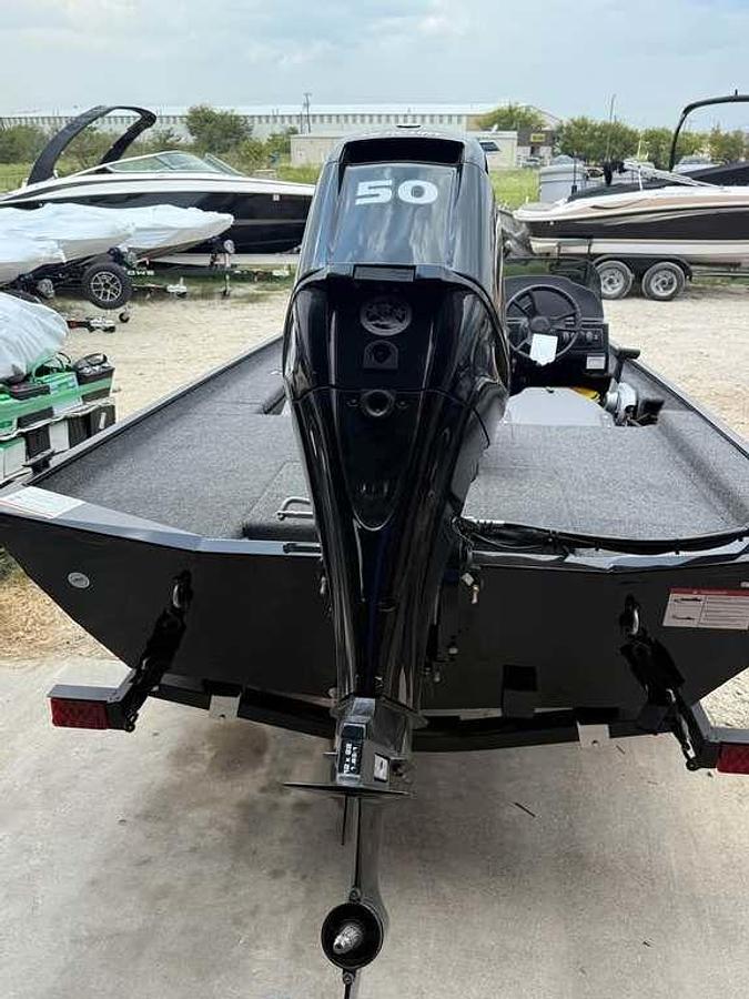 2026 Lowe Boats Skorpion 16