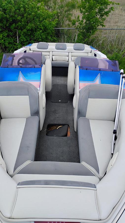 Used 1993 Caliber 1 206