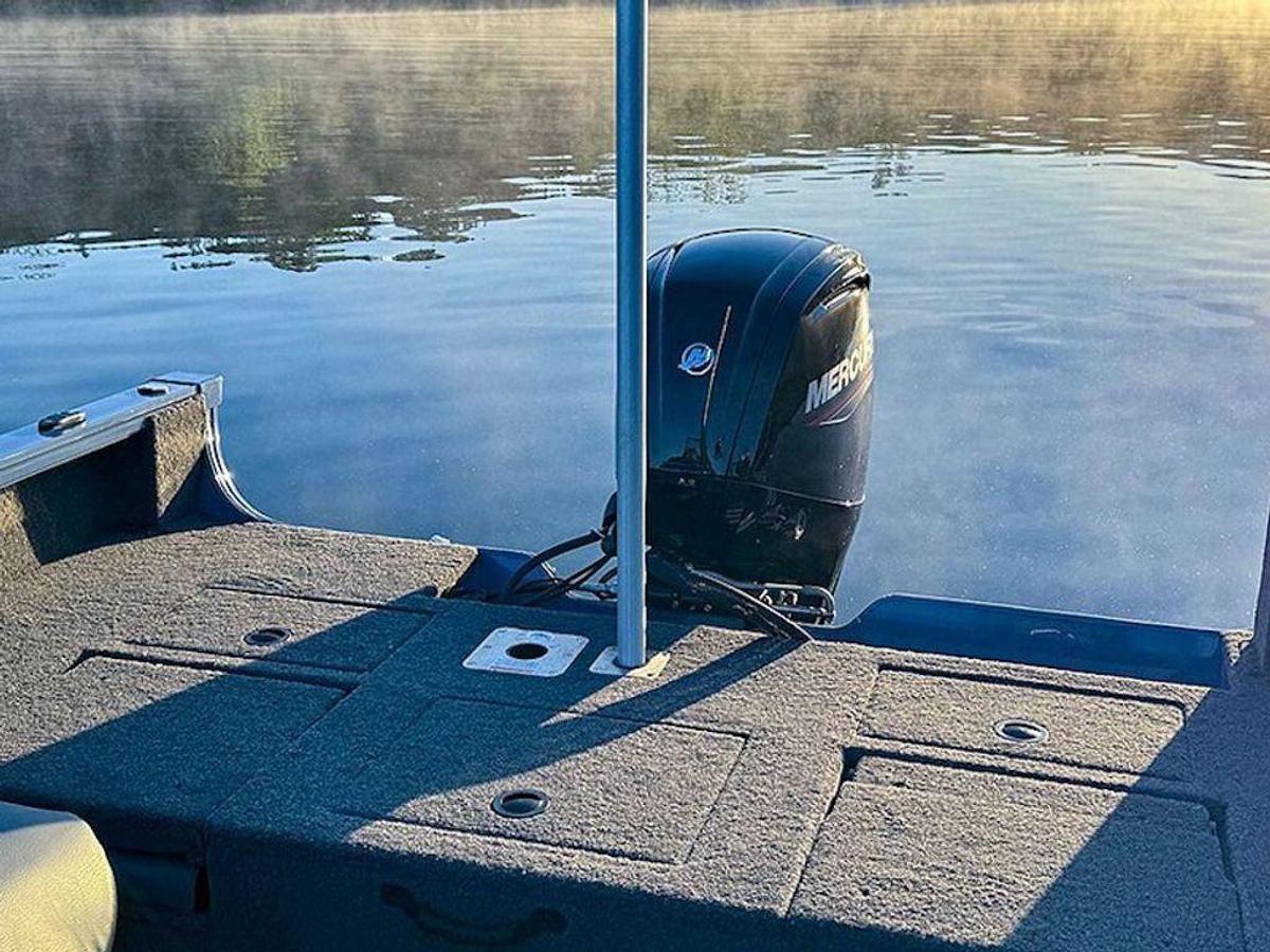 2026 Lowe Boats FS1875 Base