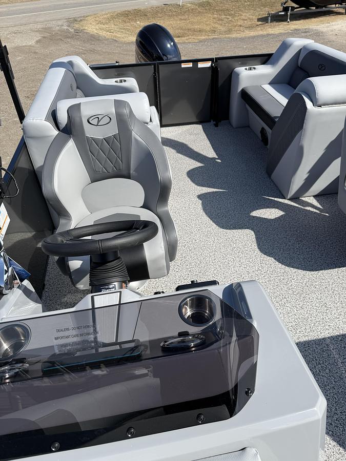 Used 2026  Veranda Vista View 22XRC