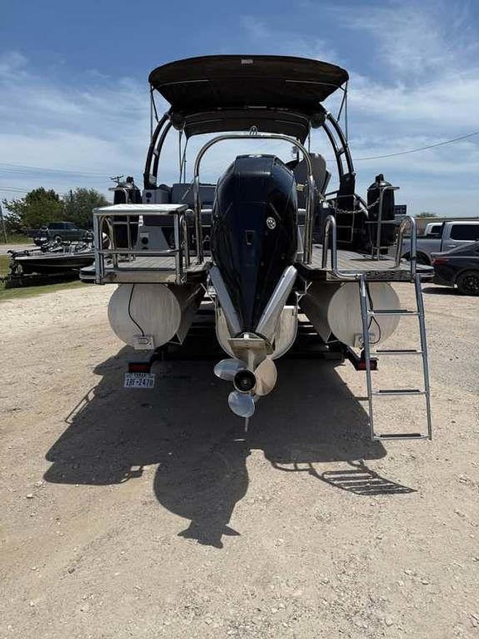 Used 2021 Harris Solstice 230