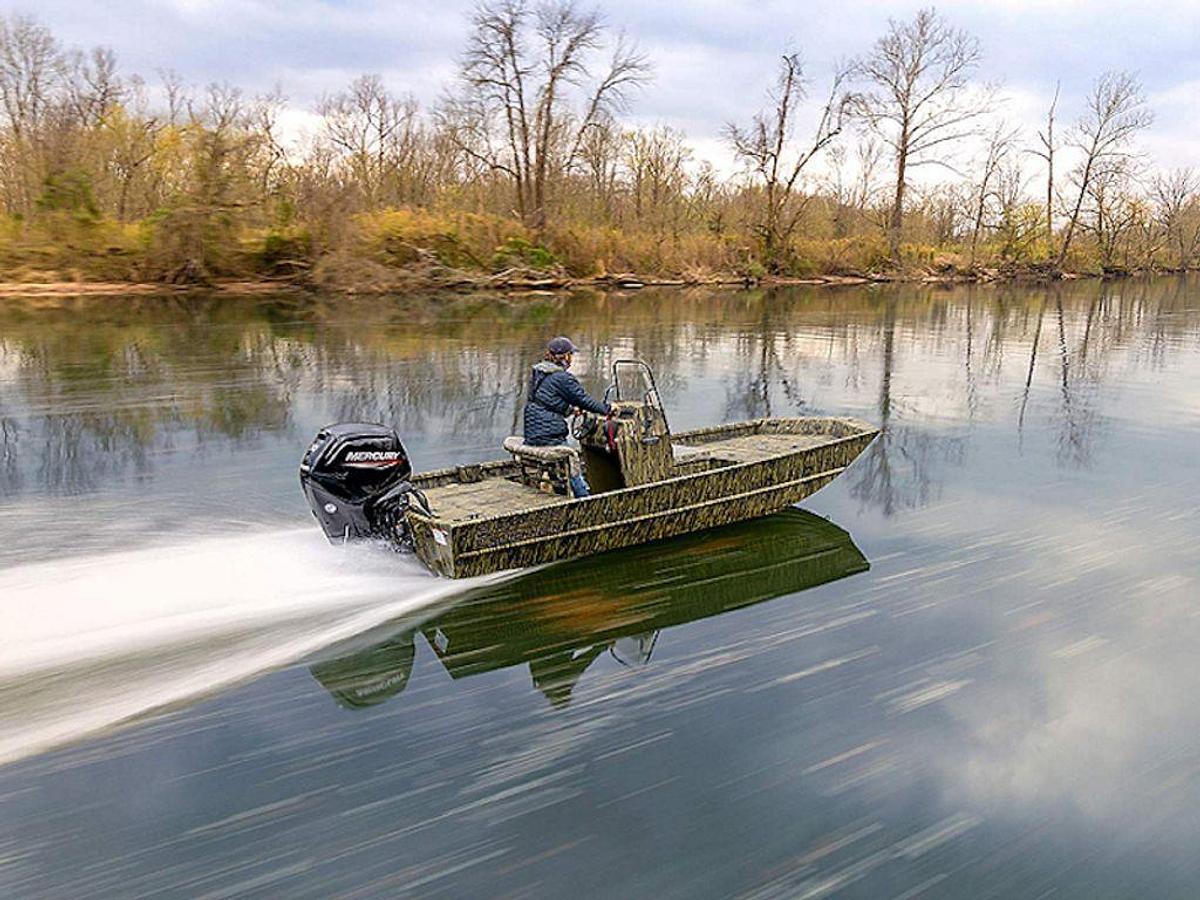 2026 Lowe Boats RX1860 CC Base