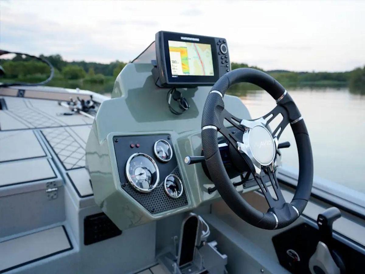 2025 Avid Boats 18 Vertex Base