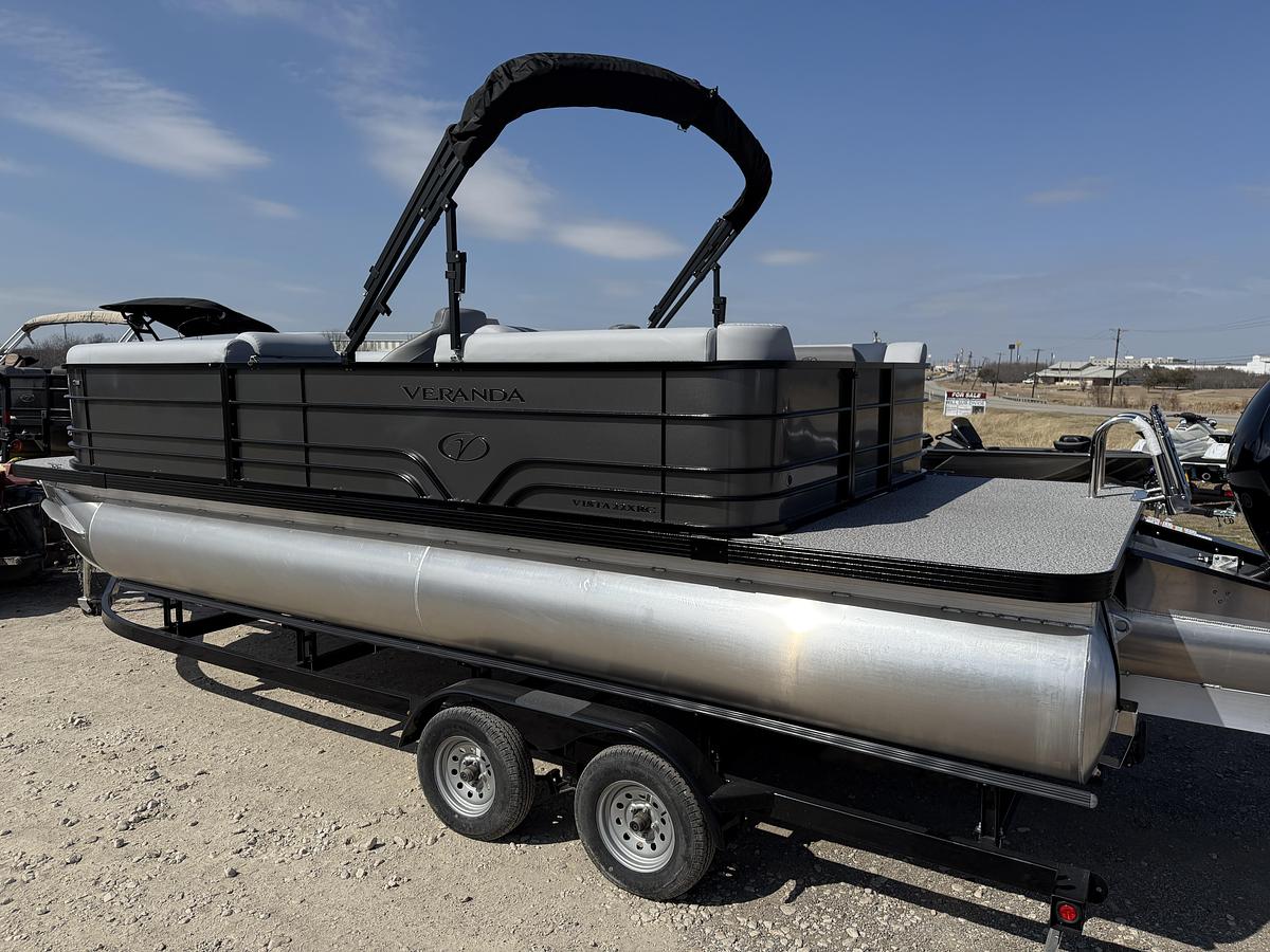 Used 2026  Veranda Vista View 22XRC