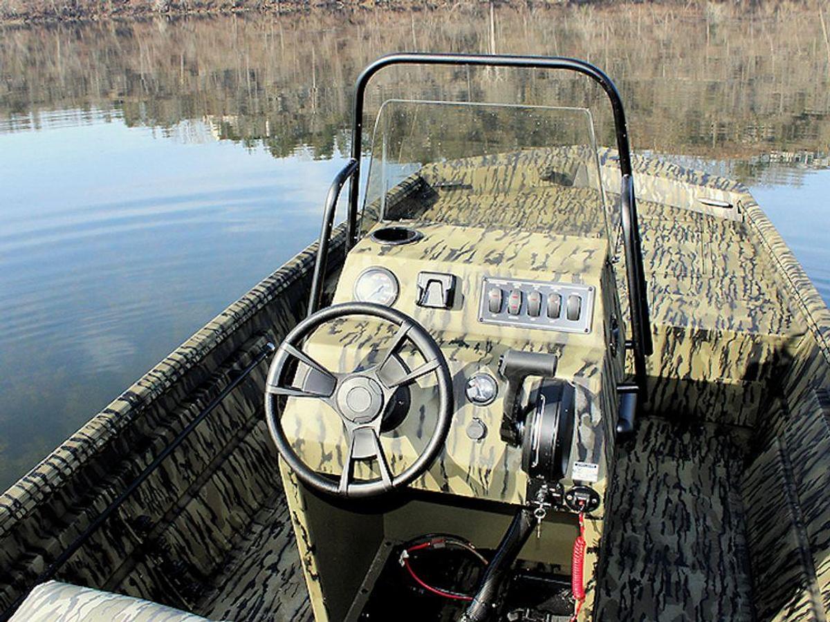 2026 Lowe Boats RX2070 CC Base