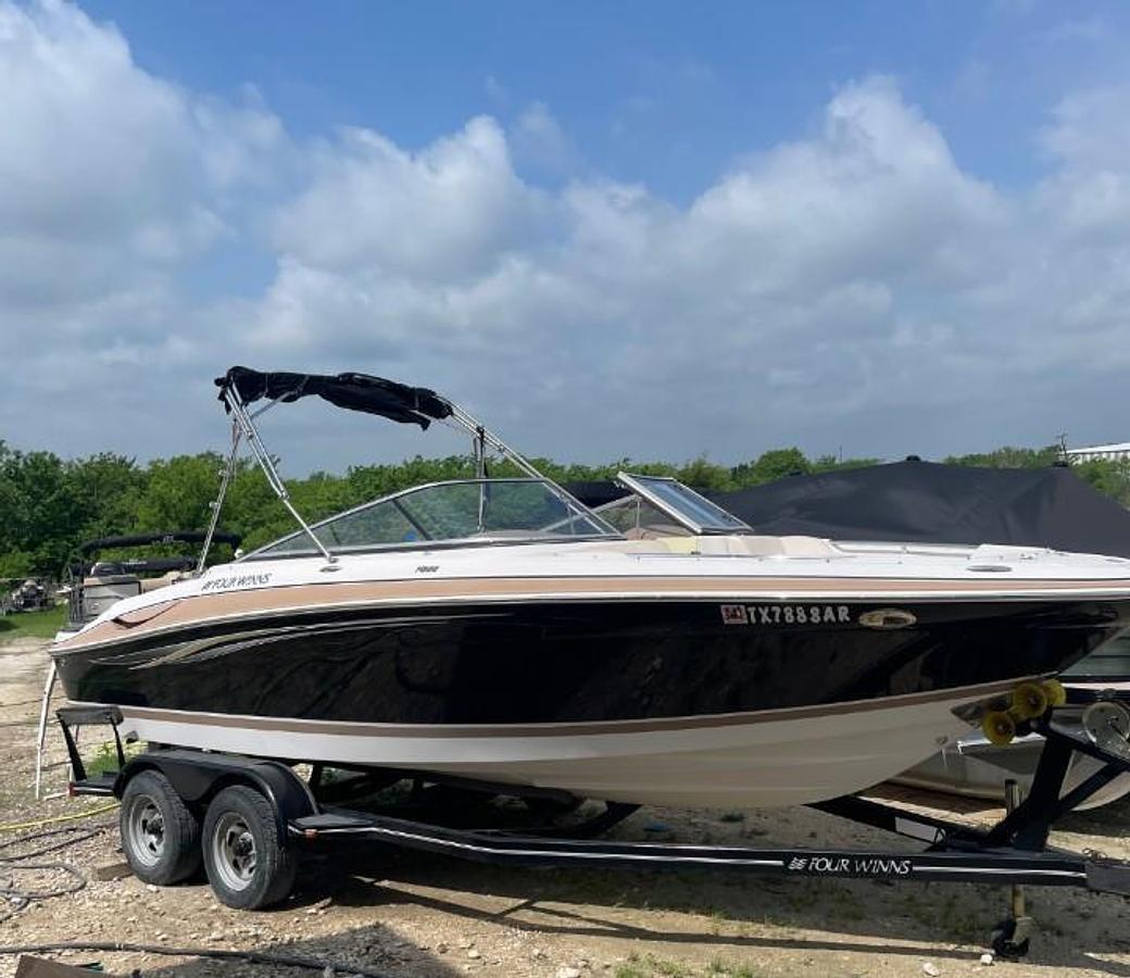 Used 2007 Four Winns H220