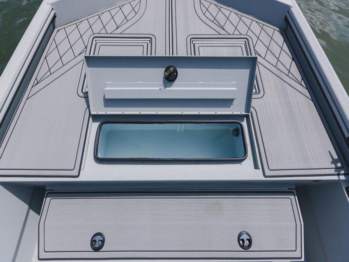 2025 Avid Boats 20 Rogue CC Base