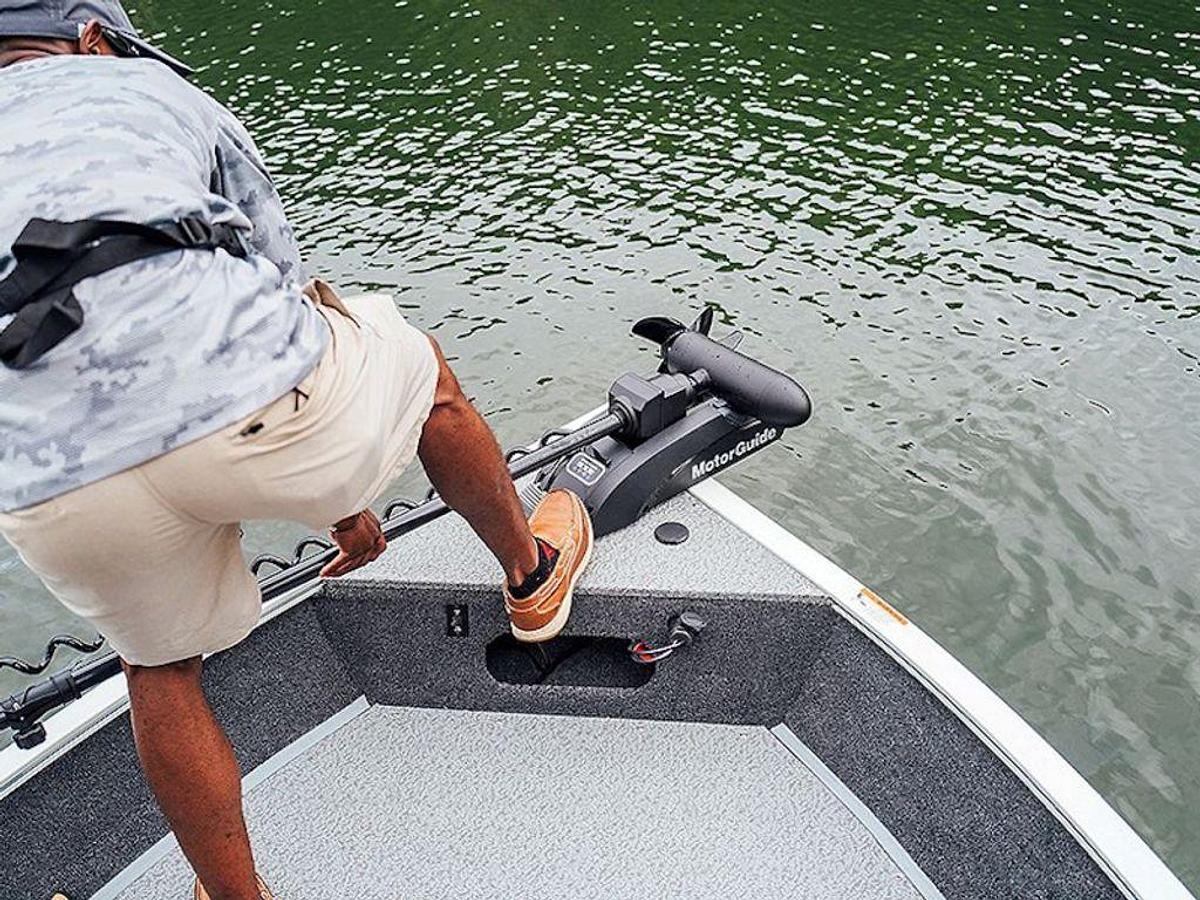 2026 Lowe Boats FM 1775 WT Base