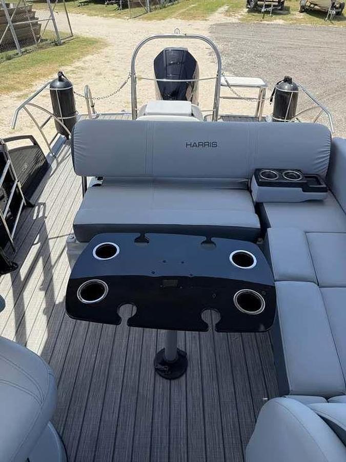 Used 2021 Harris Solstice 230