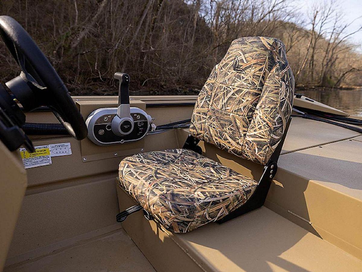 2026 Lowe Boats RX2070 SC Base