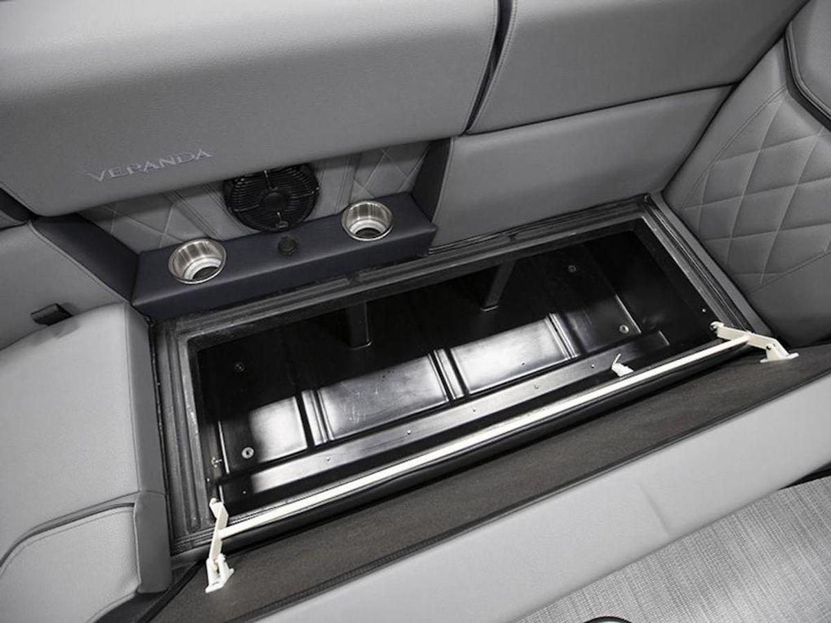 2025 Veranda VX25DCVL Luxury Tri-Toon