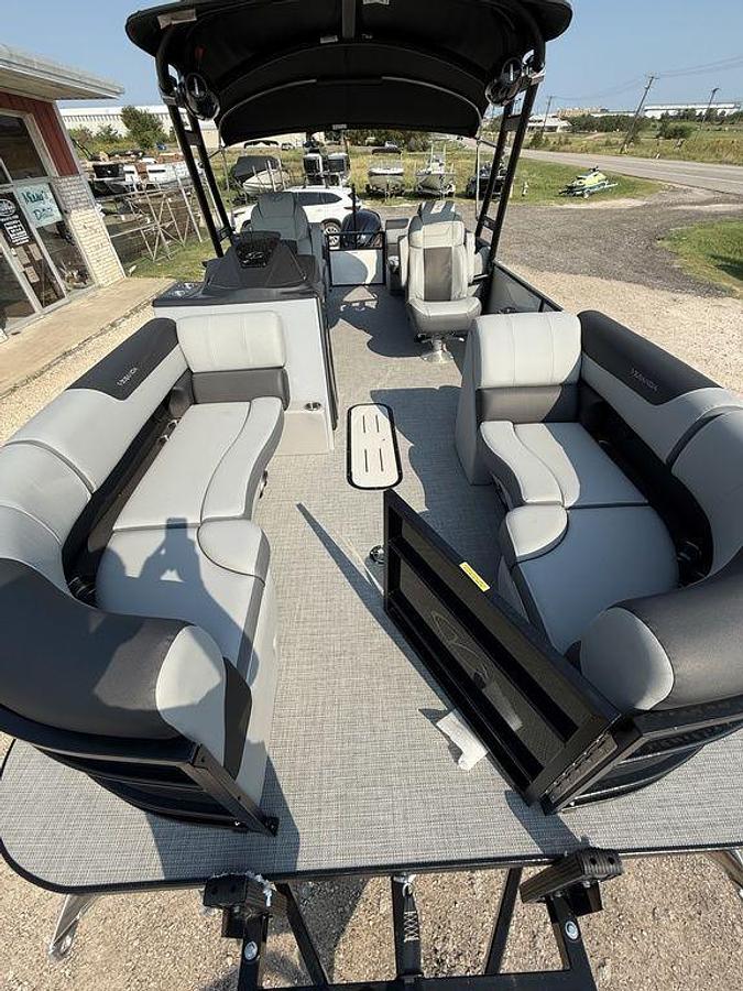 2026 Veranda VR22RC Tri-Toon