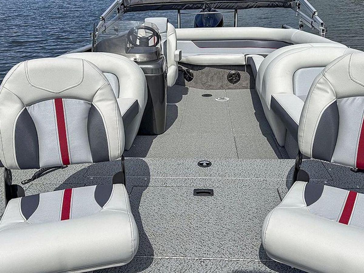 2026 Lowe Boats SD224 Base