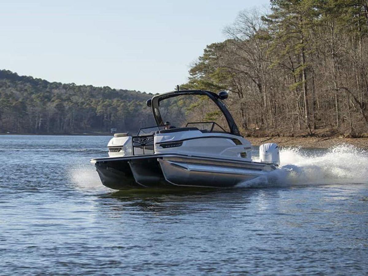 2025 Veranda V One Twin Engine Base