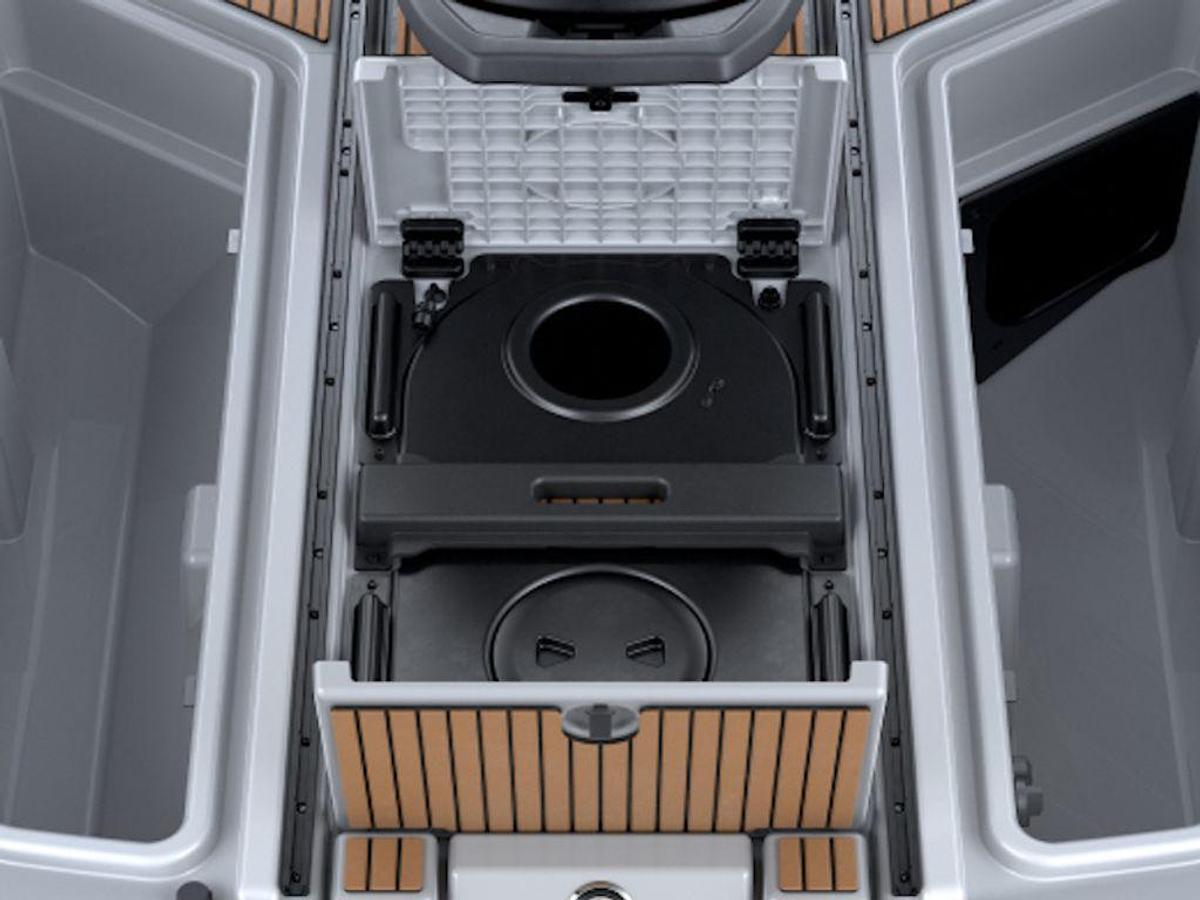 2026 Yamaha WaveRunners Crosswave® Base