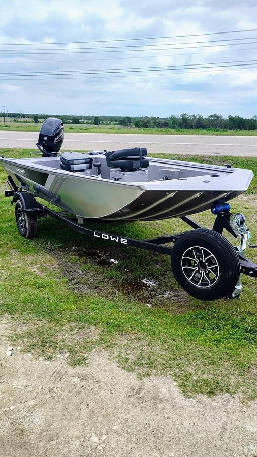 2026 Lowe Boats Skorpion SS