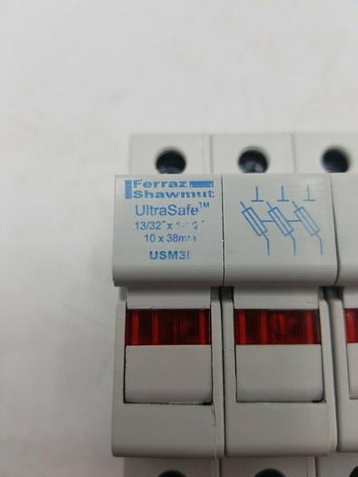 Used FERRAZ SHAWMUT FUSE HOLDER USM31
