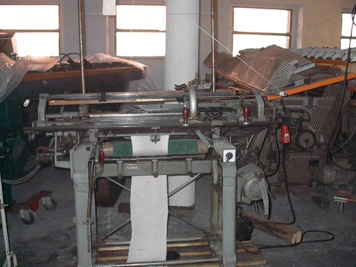 Gebraucht Bänderstrickmaschine UNIVERSAL SUPRAFIX SG E04/060