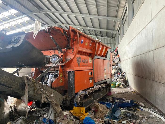 Used 2019 Arjes VZ750 twin shaft shredder