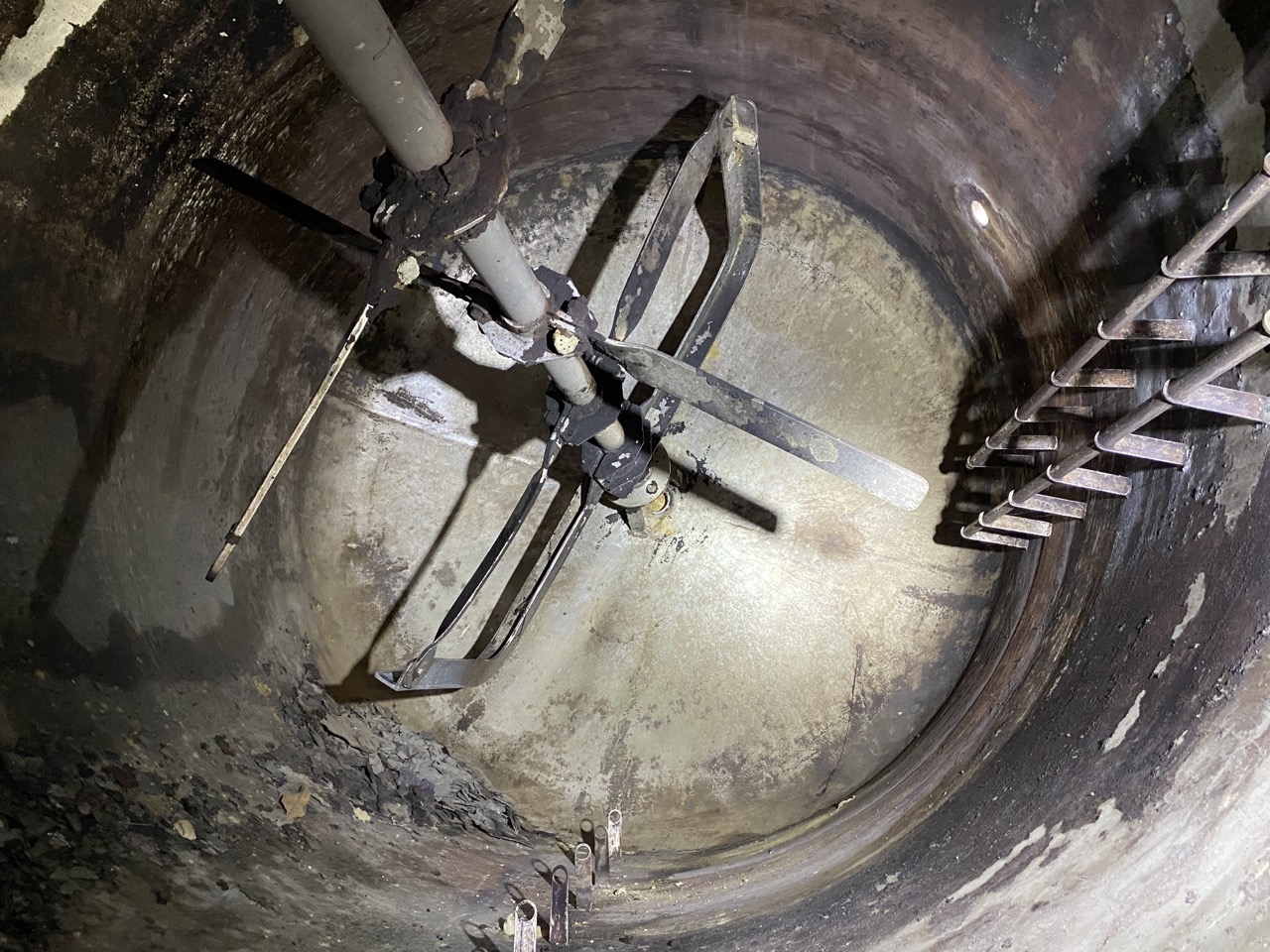 Usato Mischelatore per liquidi BUSCETTO da 10000 Litri