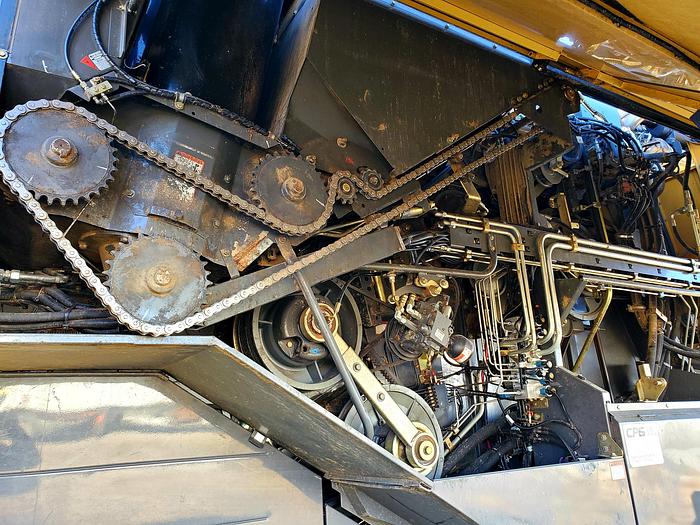 Used 2013 Claas Lexion 740TT Combine w/ 1500 Sep Hrs