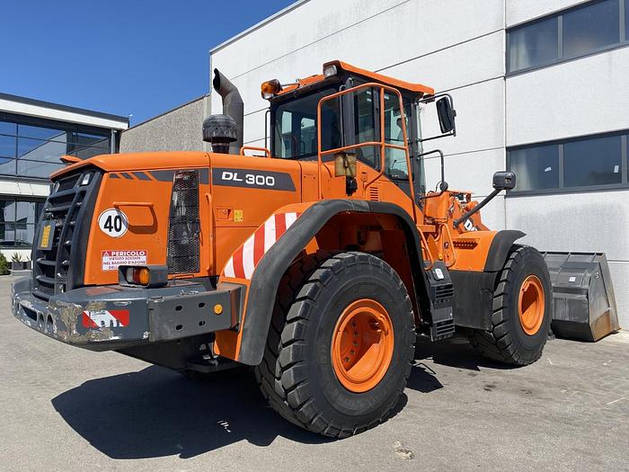 Usato 2014 DOOSAN DL 300-3