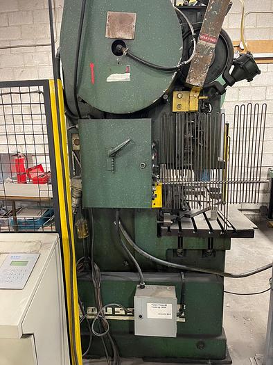 Used 60 TON, ROUSELLE, STRAIGHT SIDE PRESS