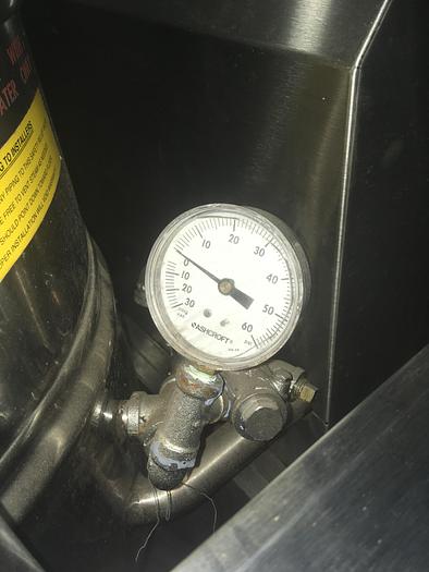 Used GROEN TDH-40 TRUNNION STYLE STEAM KETTLE, NAT. GAS w/ S/S STAND & 2 TEMP WATER FILL FAUCET.