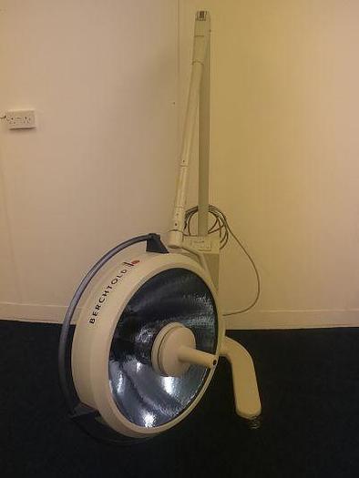 Used Light Mobile Surgical Berchtold D530
