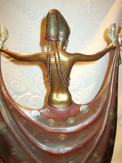 Used Venus Statue by Erte Father of Art Deco Number 23/375 Sculpture Original