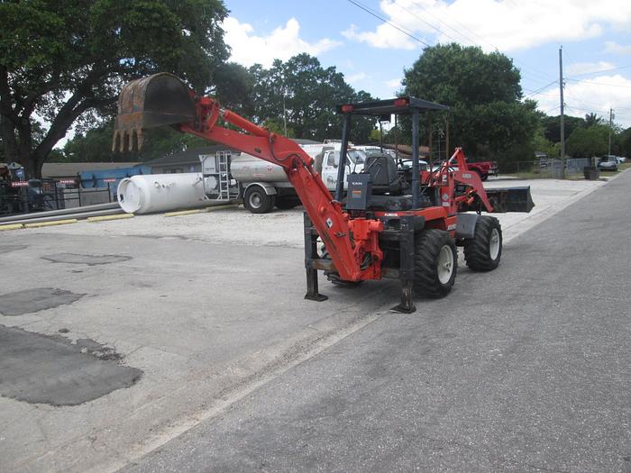 Used Kubota R520S Wheel Loader/Backhoe
