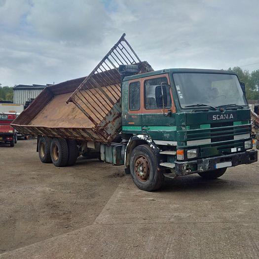 Usado 1985 SCANIA P82 H 210 6X2