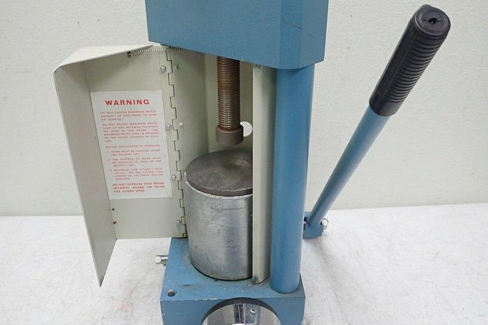 Used Beckman 199060 Model P16M 16 Ton Press