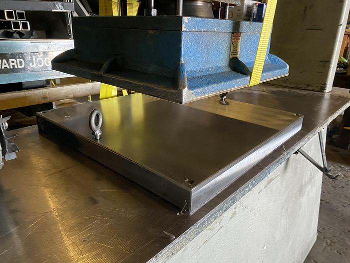 Used GTH 2065 SERIES TRAVELING HEAD PRESS 30 TON